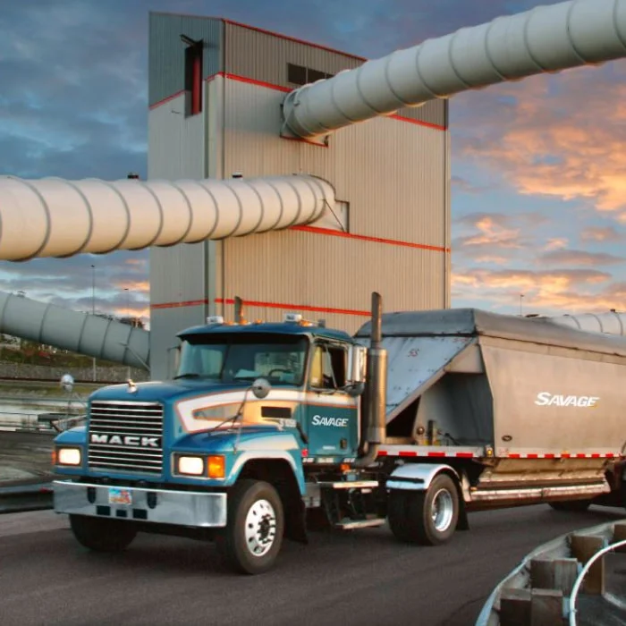 Operações logísticas da Savage Companies com suporte da Starlink. 