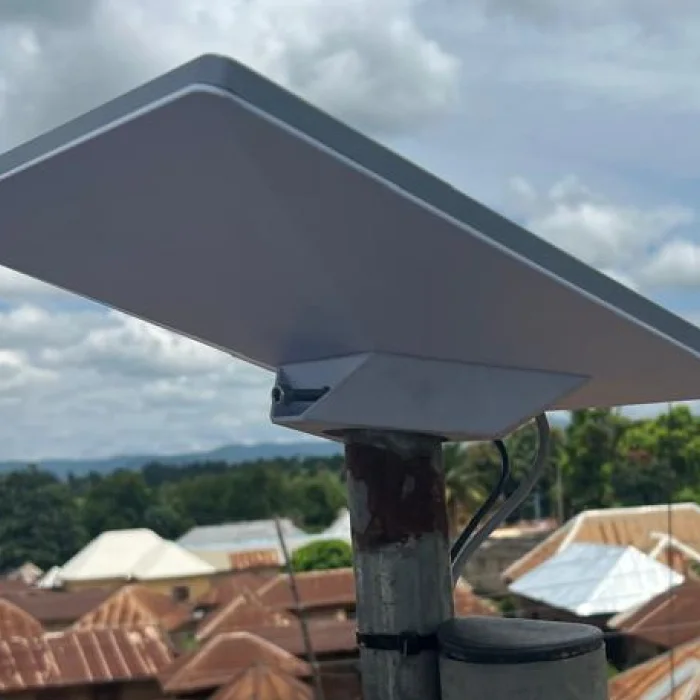 Infraestrutura de telecomunicações da KDDI com suporte da Starlink.